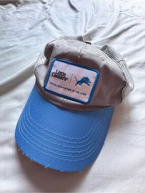 **RARE** Detroit Lions x Little Caesars Pizza Snapback Dad Hat • Blue/Gray